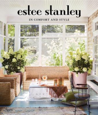 Carte In Comfort and Style Estee Stanley