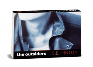 Könyv Penguin Minis: The Outsiders S E Hinton