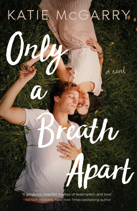 Kniha Only a Breath Apart Katie Mcgarry