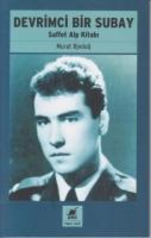 Book Devrimci Bir Subay Murat Bjedug
