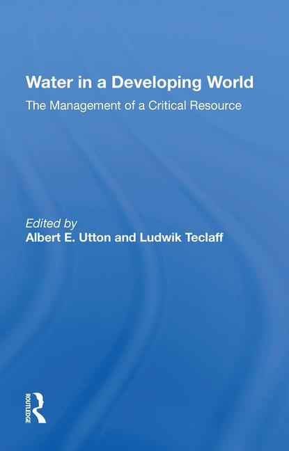 Knjiga Water In A Developing World Albert Utton