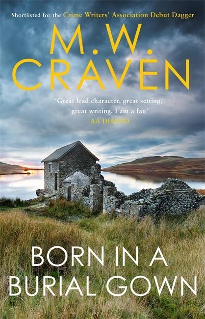 Knjiga Born in a Burial Gown M. W. Craven
