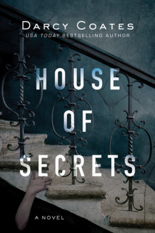 Книга House of Secrets 