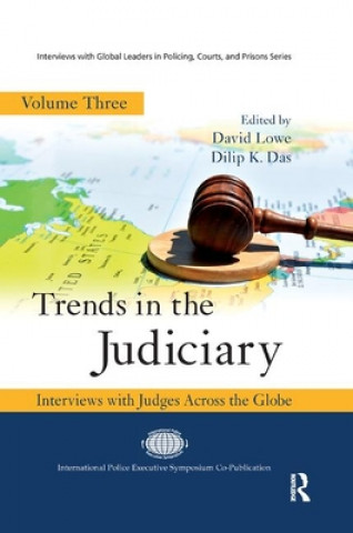 Kniha Trends in the Judiciary 