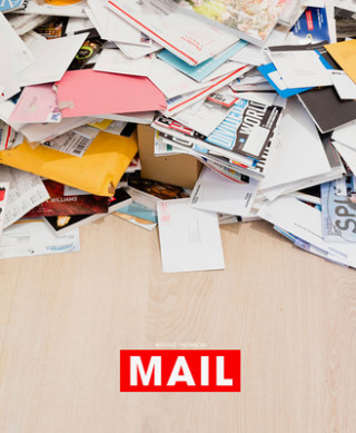 Book Mungo Thomson: Mail Mungo Thomson
