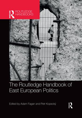 Könyv Routledge Handbook of East European Politics 