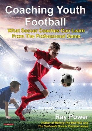 Kniha Coaching Youth Football 