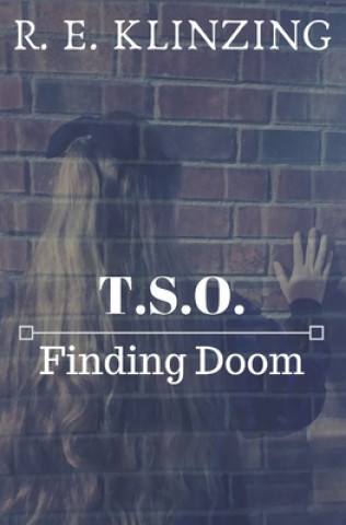 Knjiga Finding Doom R. E. Klinzing