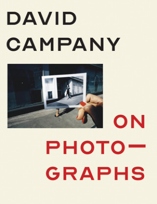 Kniha On Photographs 
