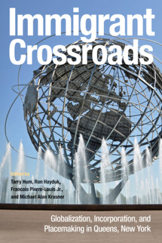 Boek Immigrant Crossroads Tarry Hum
