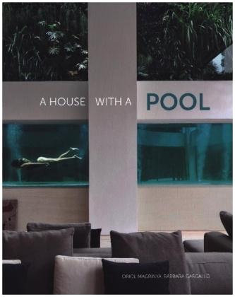 Buch House with a Pool Oriol Magrinya