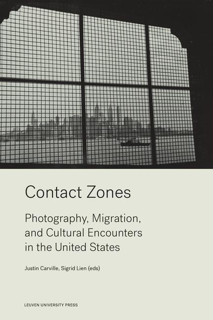 Knjiga Contact Zones Justin Carville