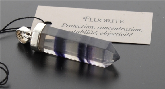 Knjiga Pendentif Fluorite Forme pointe 