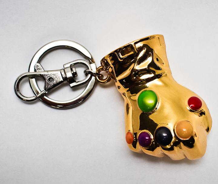Schrijfwaren SEMIC PORTE-CLES INFINITY GAUNTLET 