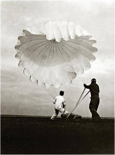 Kniha Margaret Bourke-White Twenty Parachutes /anglais 