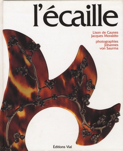Knjiga L'ECAILLE DE CAUNE LISON