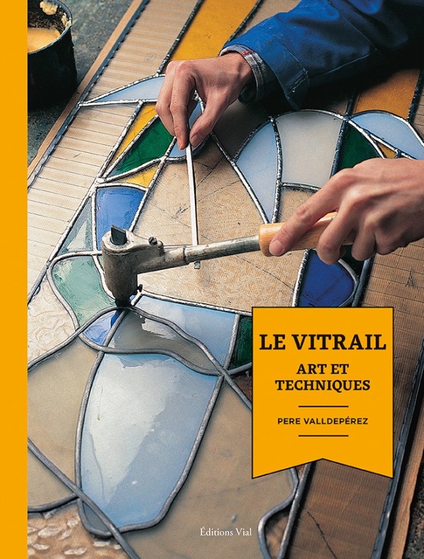 Книга Le vitrail Valldepérez