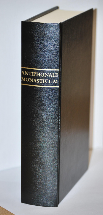 Kniha Antiphonale monasticum 1934 CHURCH CATHOLIC