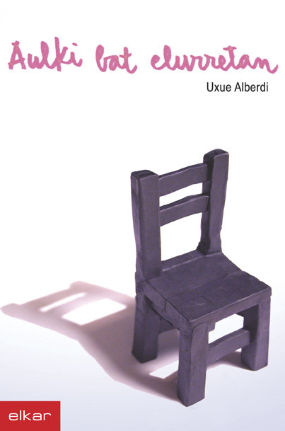 Buch AULKI BAT ELURRETAN UXUE ALBERDI ESTIBAR