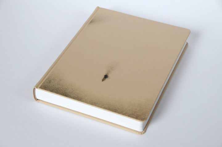 Книга Omphalos - Sketchbook 2015 Jung Gi