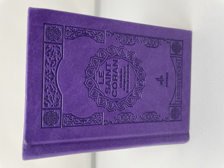 Книга Saint Coran Bilingue - Poche- Couverture Daim violet REVELATION