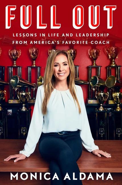 Könyv Full Out: Lessons in Life and Leadership from America's Favorite Coach 