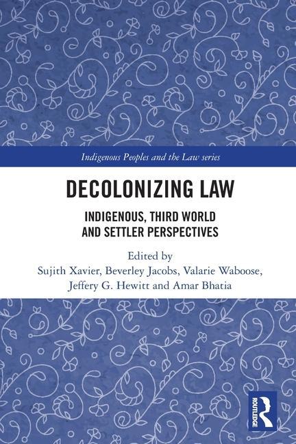 Книга Decolonizing Law 