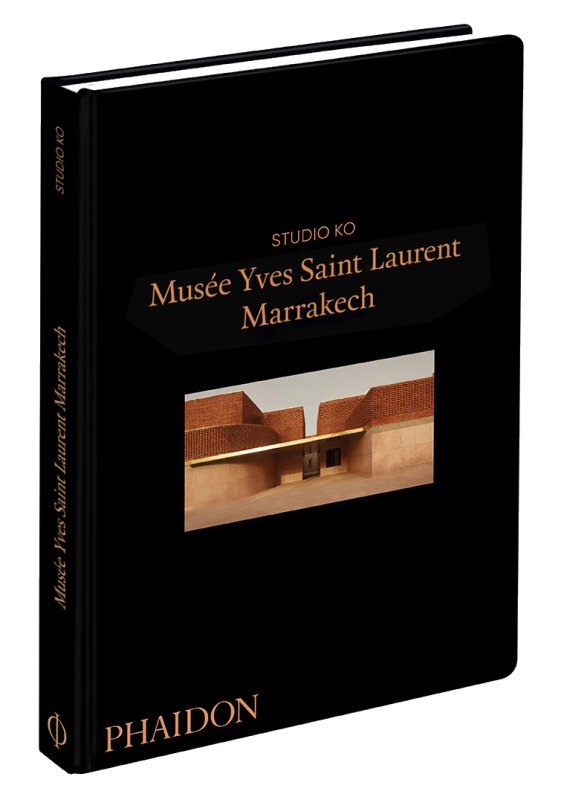Книга Musée Yves Saint Laurent Marrakech STUDIO KO