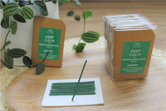 Knjiga Encens de poche Keep Calm Refresh 