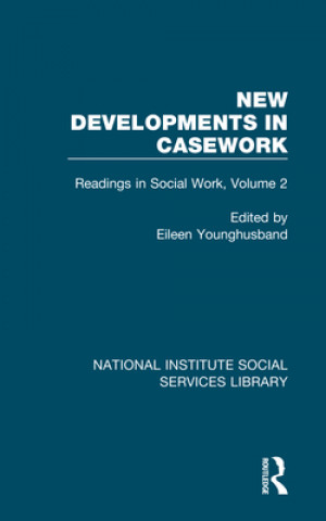 Knjiga New Developments in Casework Eileen Younghusband