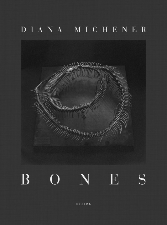 Kniha Diana Michener: Bones Diana Michener