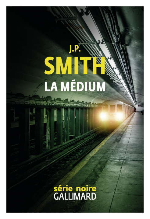 Book La médium J.P. SMITH