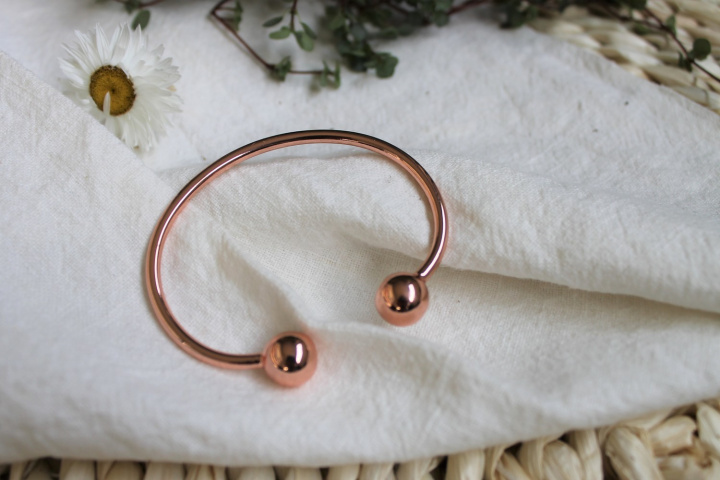 Knjiga Bracelet cuivre avec Aimants Jonc rond et boules 