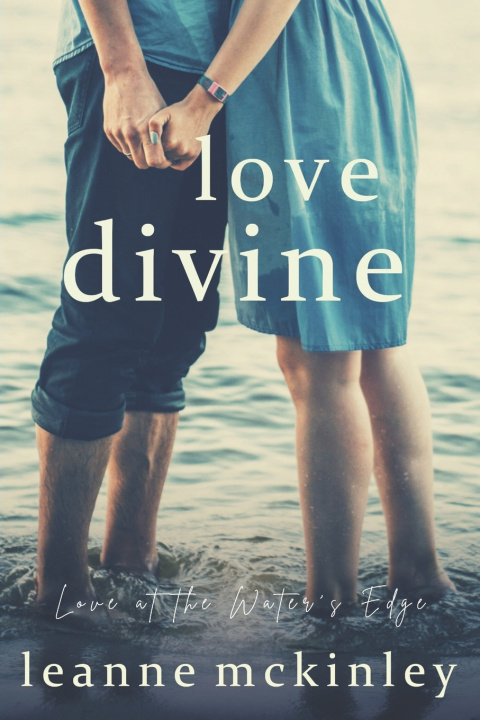 Knjiga Love Divine McKinley LeAnne McKinley