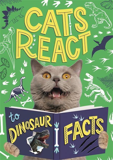 Kniha Cats React to Dinosaur Facts IZZI HOWELL
