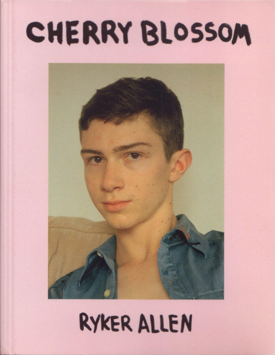 Knjiga Cherry Blossom Ryker Allen