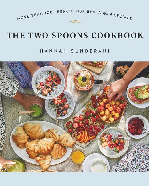 Knjiga Two Spoons Cookbook 