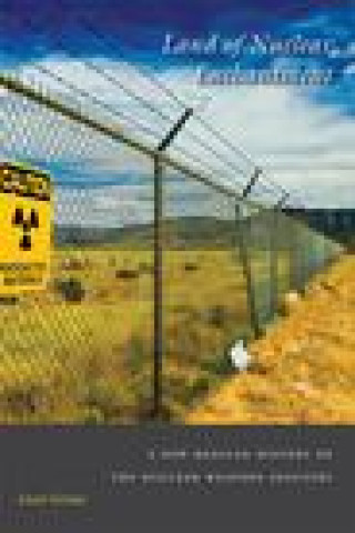 Knjiga Land of Nuclear Enchantment Lucie Genay