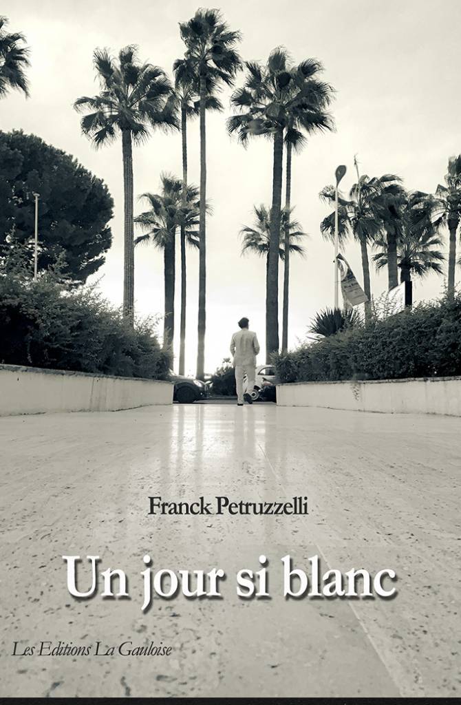 Kniha Un jour si blanc Petruzzelli