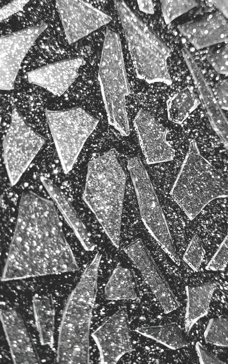 Boek All the Shattered Pieces Isabella Gurley