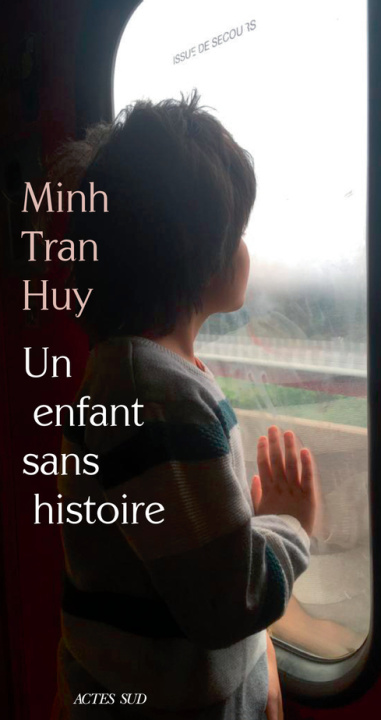 Knjiga Un enfant sans histoire Tran huy