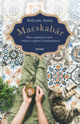 Книга Macskabár Sólyom Anna