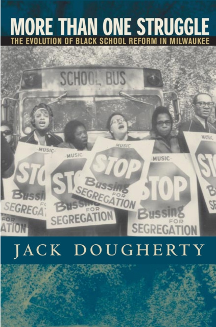 E-knjiga More Than One Struggle Jack Dougherty