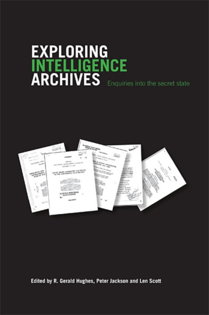 E-knjiga Exploring Intelligence Archives R. Gerald Hughes