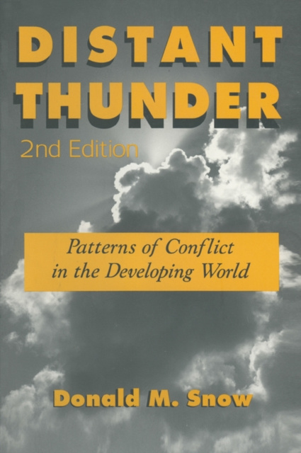 E-knjiga Distant Thunder Donald M Snow