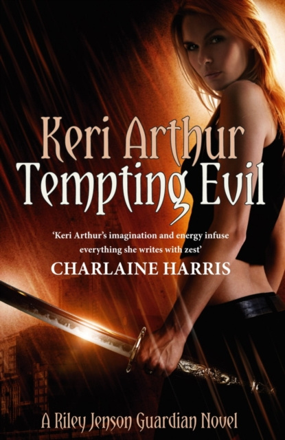 E-knjiga Tempting Evil Keri Arthur