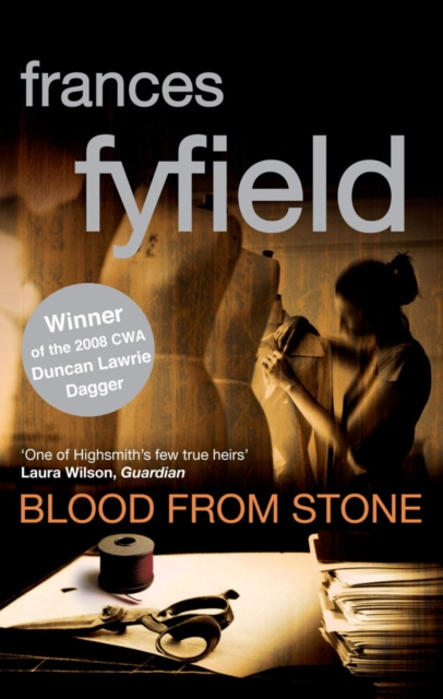Libro electrónico Blood From Stone Frances Fyfield