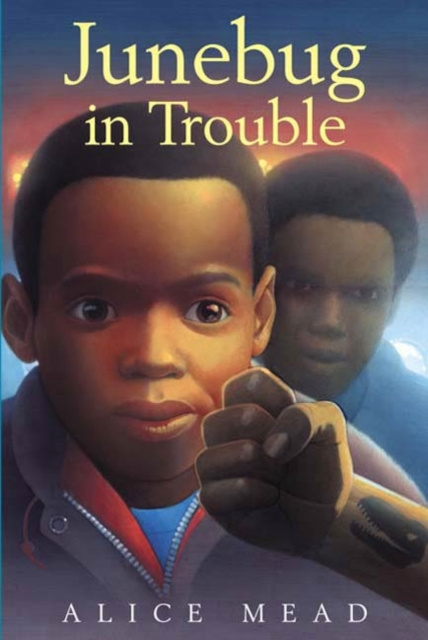E-knjiga Junebug in Trouble Alice Mead