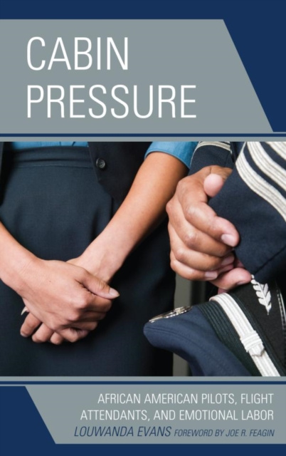 E-knjiga Cabin Pressure Louwanda Evans