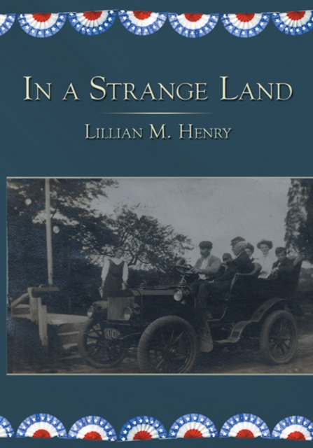 E-knjiga In a Strange Land Lillian M. Henry